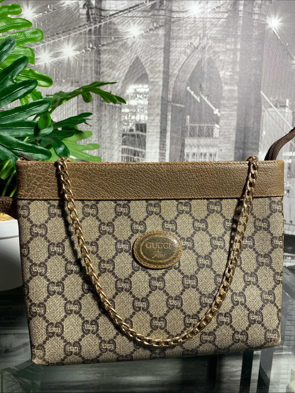 Authentic Gucci GG Plus Vintage Pouch Clutch bag - Picture 4 of 16